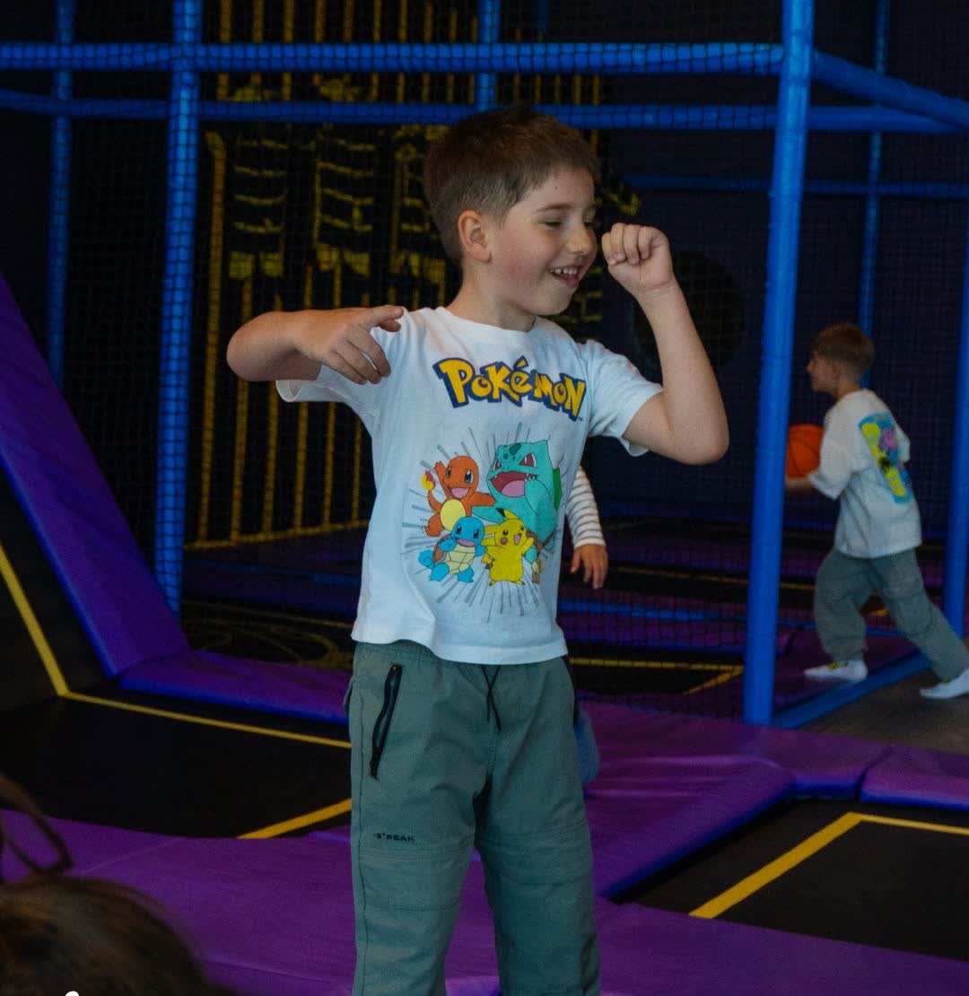 Zona 1 — Arena de trambuline la Kids Park Turda